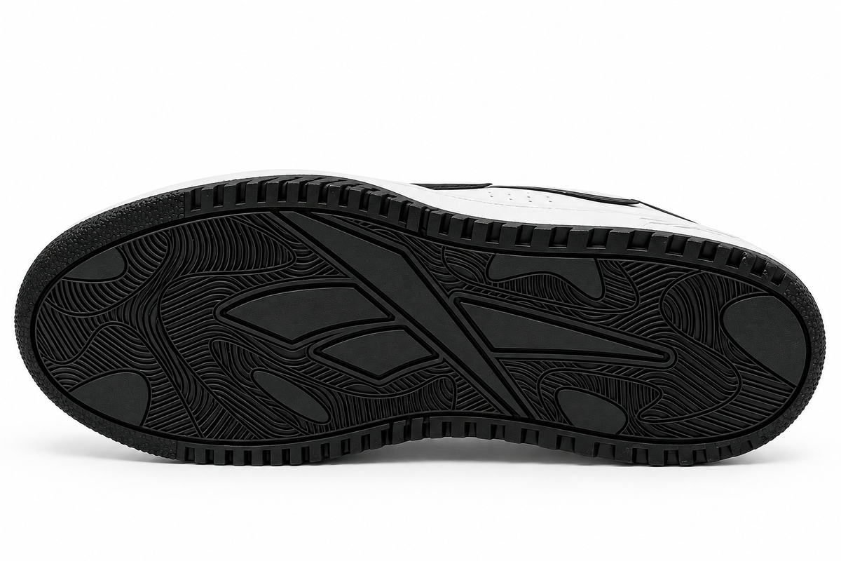 Reebok ATR CHILL BLANCO NEGRO