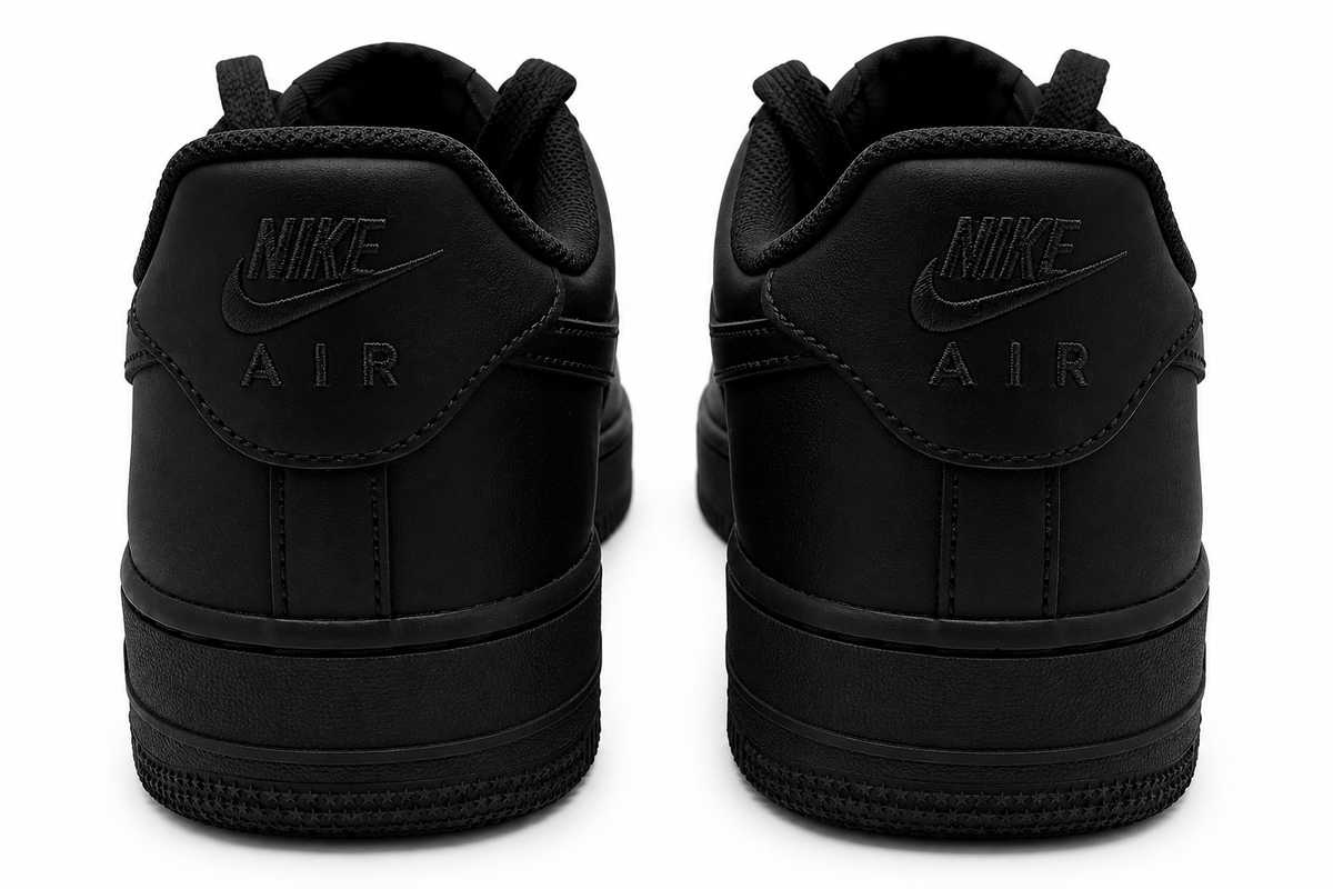 Nike AIR FORCE 1 07 NEGRO NEGRO