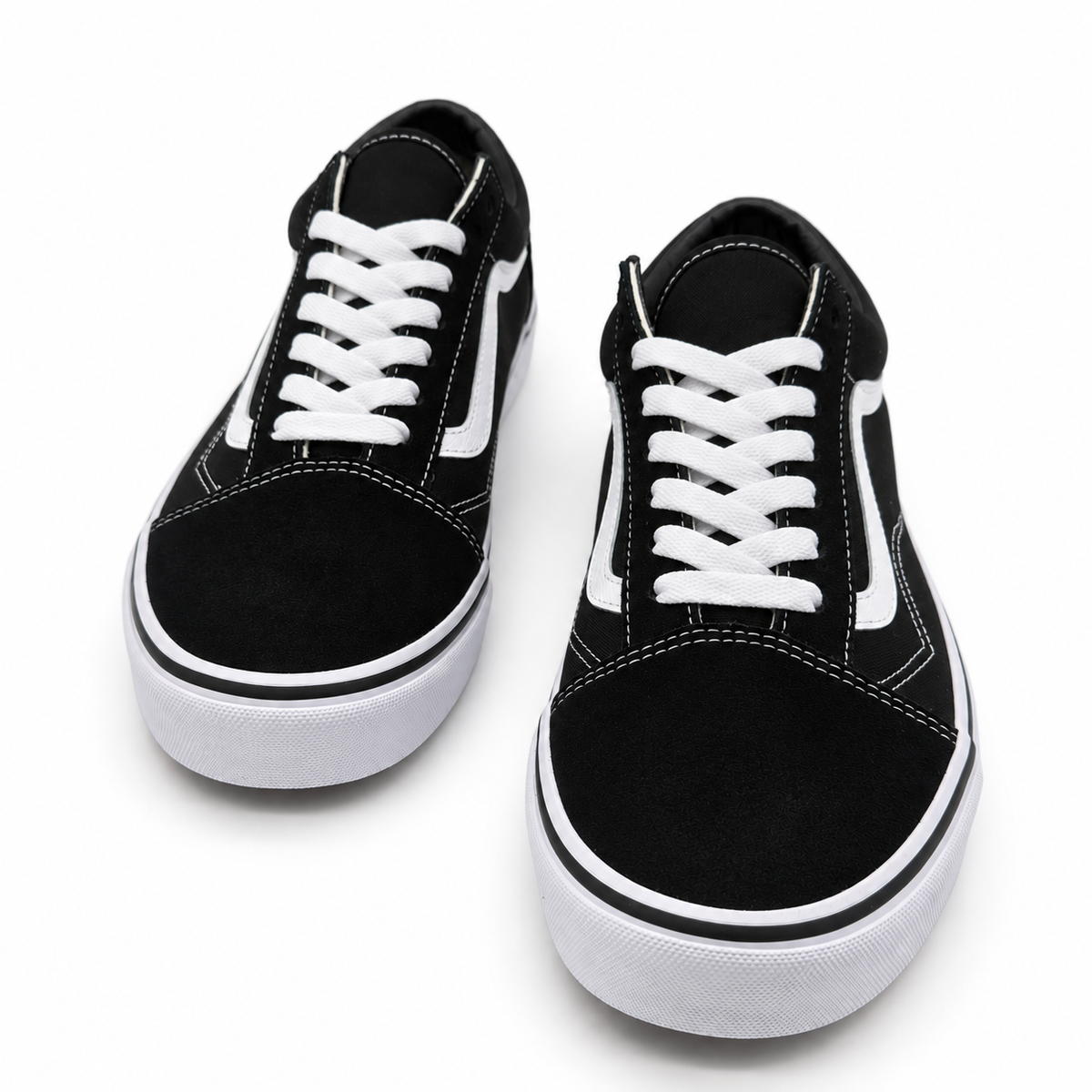 Vans UA OLD SKOOL NEGRO/BLANCO GAMUZA