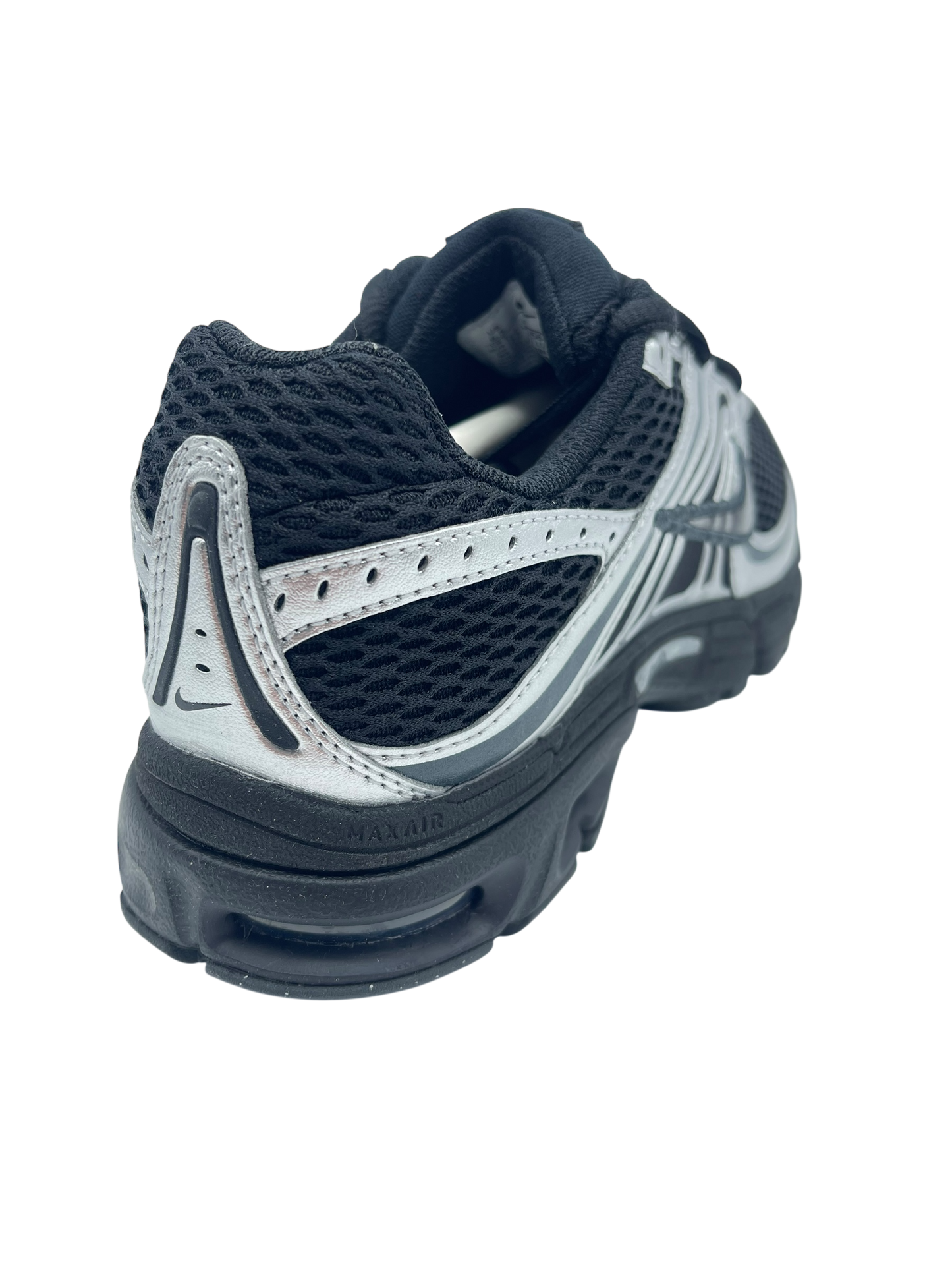 NIKE AIR MAX MOTO 2K W BLACK/BLACK/METALIC SILVER